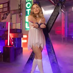 Anna Claire Clouds in 'Jules Jordan' Dark Side - Part 2: First Dp (Thumbnail 7)