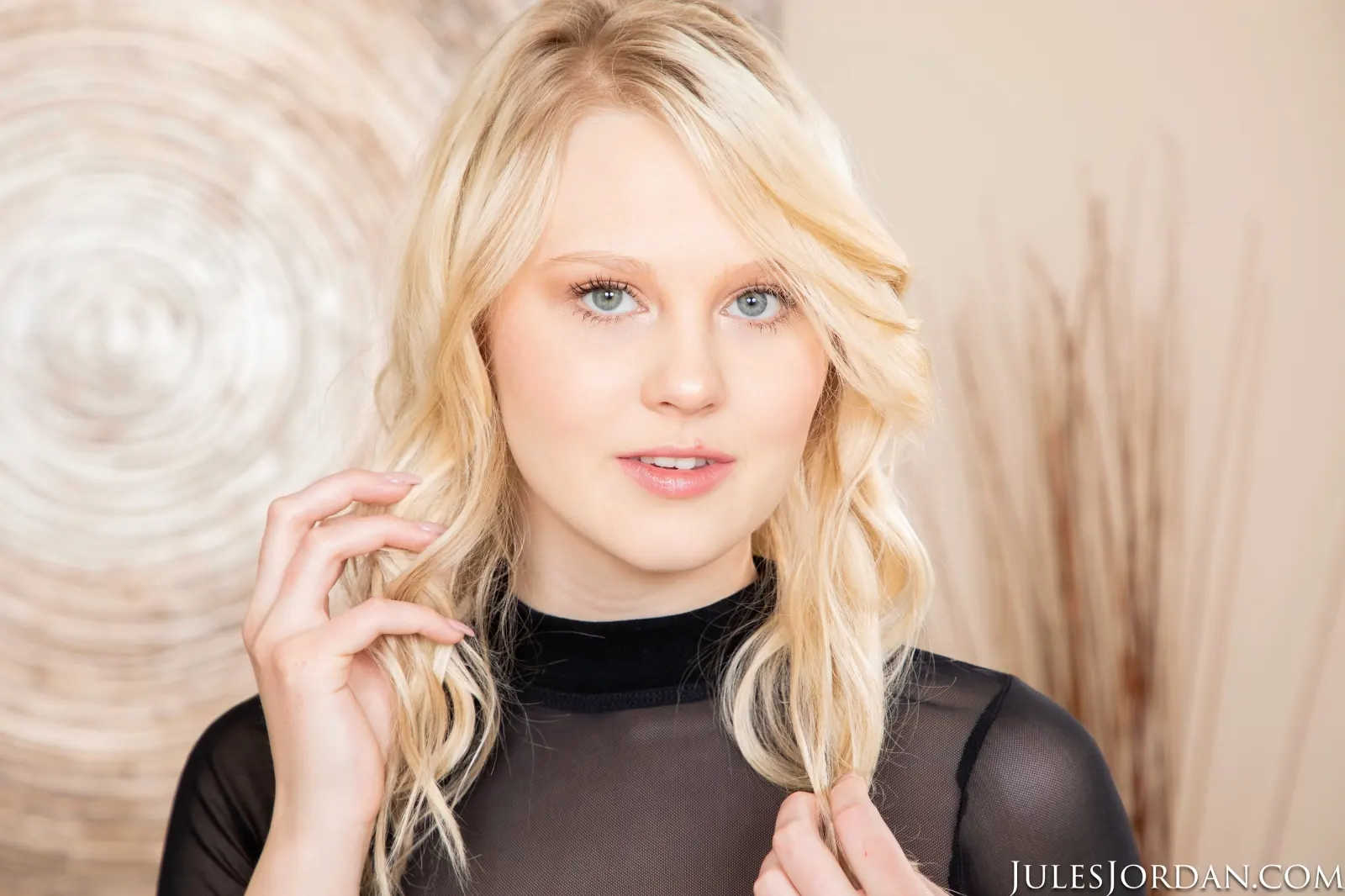 Jules Jordan 'La devastación adolescente de Dredd' protagonizando Lily Rader (foto 120)